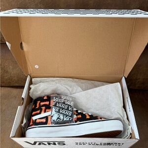 Mens Size 12 Thrasher High Top Vans